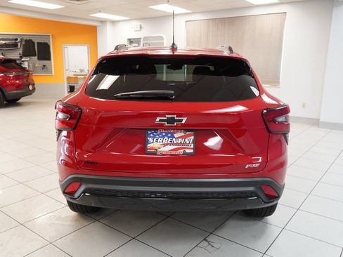 Used 2026 Chevrolet Trax RS w/ Driver Confidence Package FWD image 8