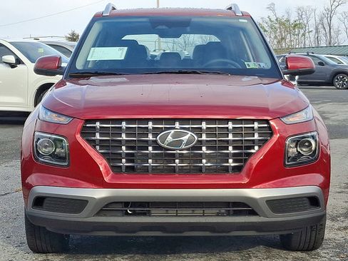 New 2026 Hyundai Venue SEL image 2