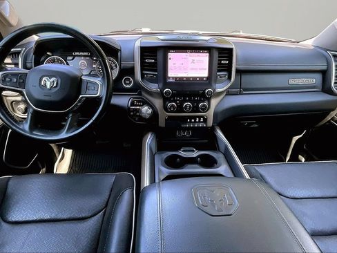 Used 2022 RAM 1500 Laramie AWD/4WD image 13