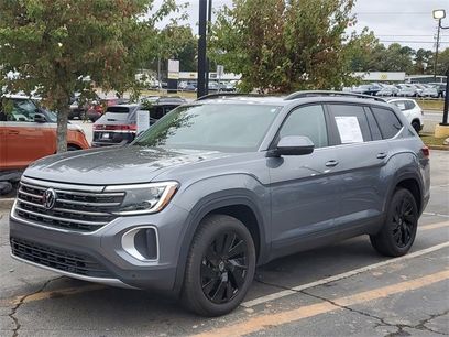 Certified 2025 Volkswagen Atlas SE