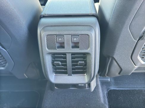 New 2025 Ford Bronco Badlands AWD/4WD image 34