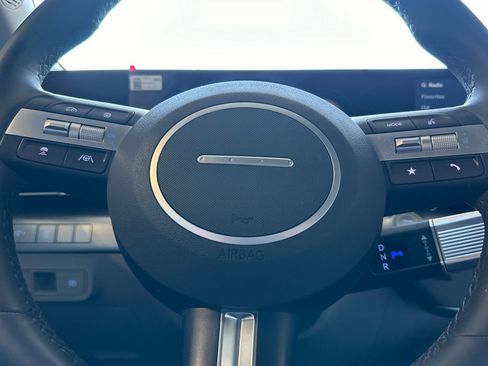 Certified 2025 Hyundai Kona SEL AWD/4WD image 23