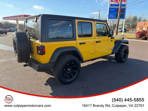 Used 2019 Jeep Wrangler Unlimited Sport image 5