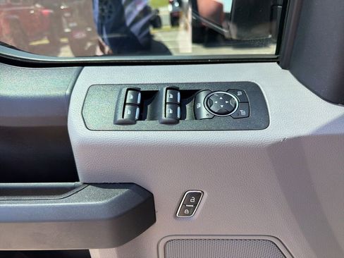 Used 2018 Ford F150 XL w/ Equipment Group 101A Mid RWD image 25