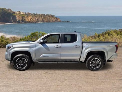 Used 2024 Toyota Tacoma TRD Sport w/ TRD Sport Upgrade Package AWD/4WD image 8