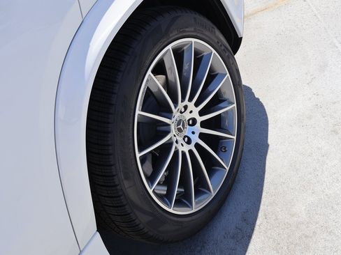 New 2026 Mercedes-Benz GLE 580 GLE 580 image 41