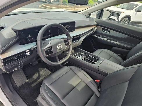 Certified 2025 Nissan Murano SL AWD/4WD image 18