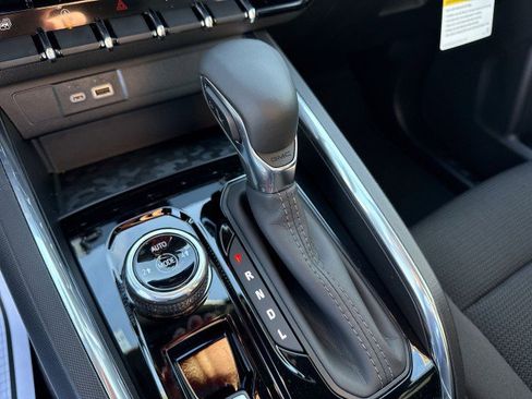 New 2026 GMC Canyon Elevation w/ Convenience Package image 20