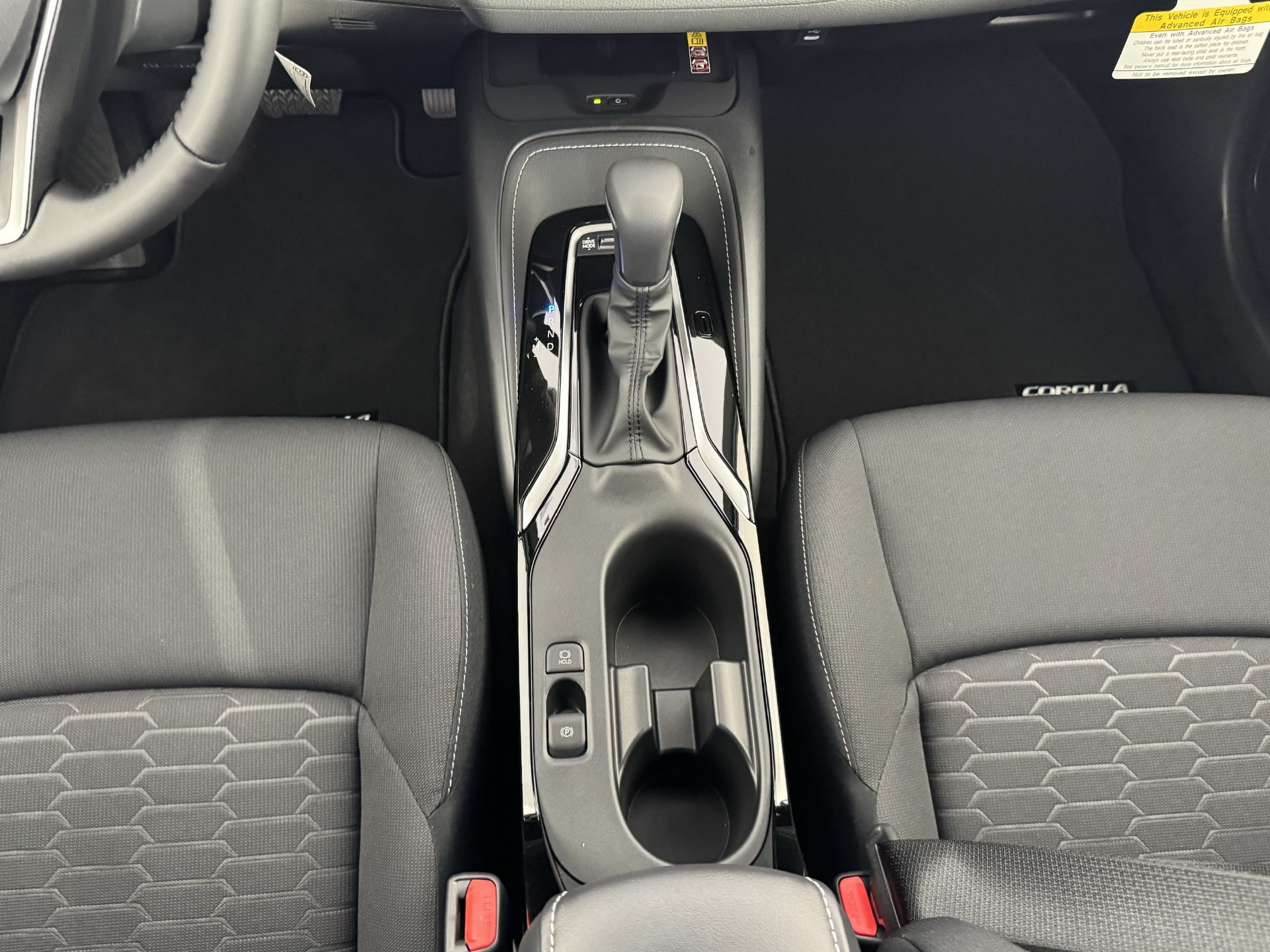 New 2027 Toyota Corolla SE FWD image 9