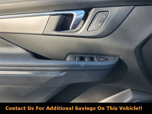 New 2026 Buick Enclave Preferred w/ LPO, Floor Liner Package image 17