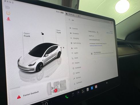 Used 2023 Tesla Model 3 Standard Range RWD image 3