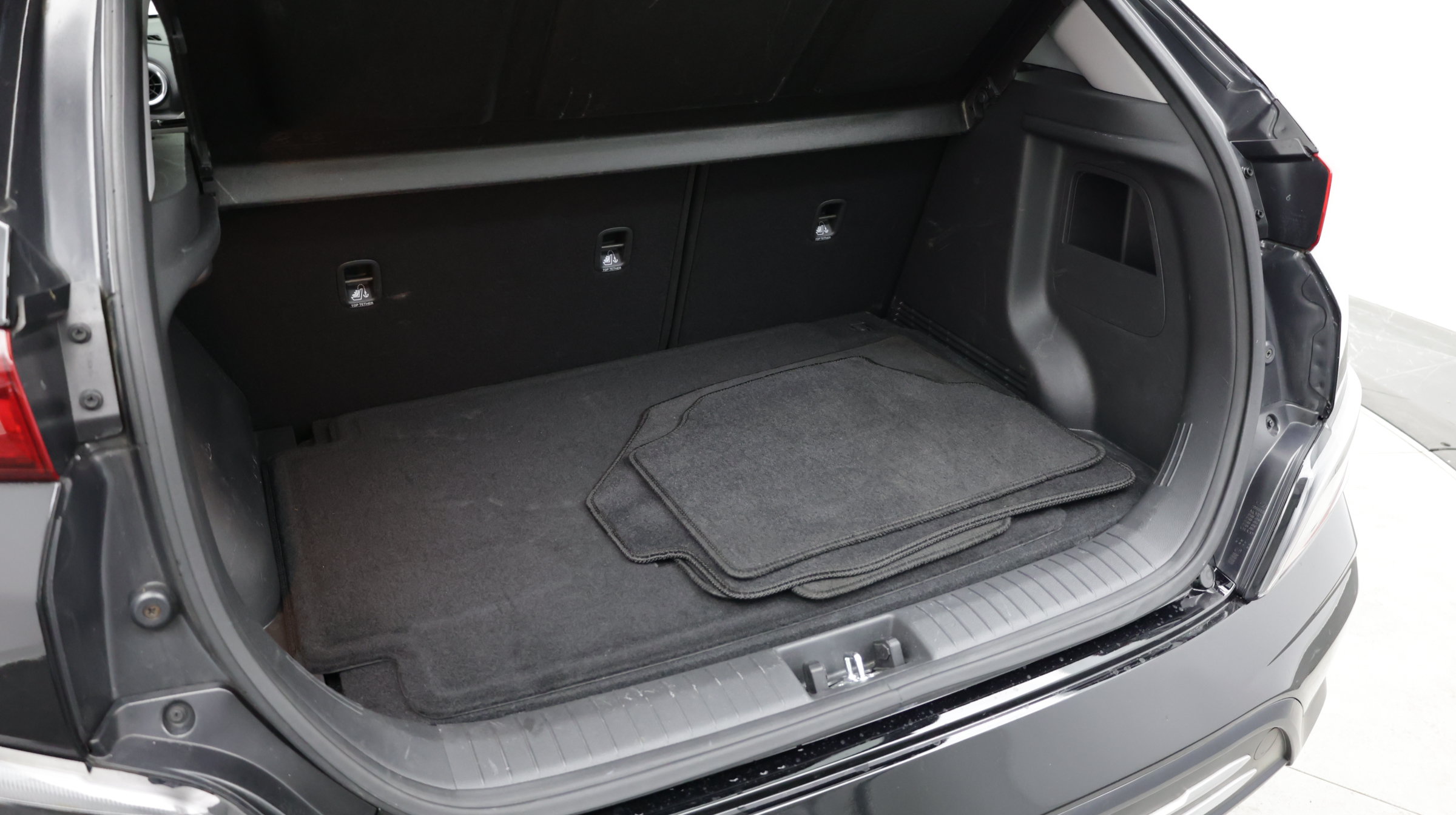 Used 2023 Hyundai Kona SE FWD image 35