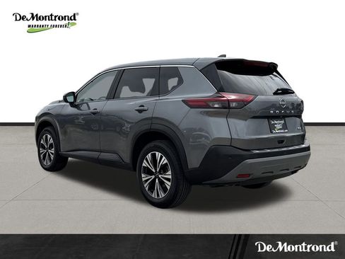 Used 2023 Nissan Rogue SV FWD image 7