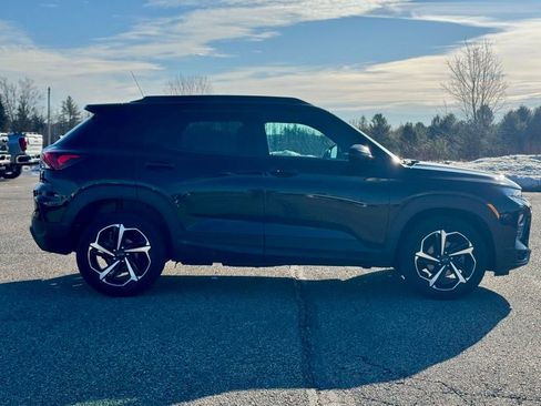 Used 2021 Chevrolet TrailBlazer RS w/ Technology Package image 8