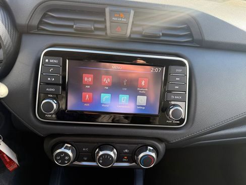 New 2025 Nissan Versa S image 17