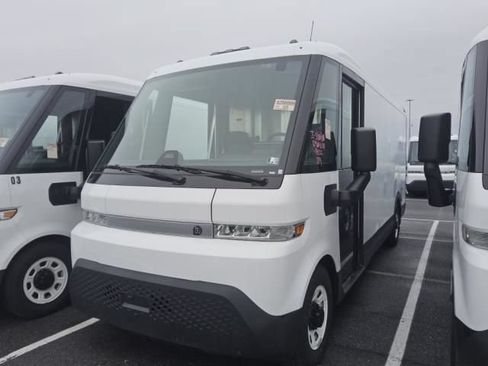 Used 2024 Chevrolet Brightdrop 600 w/ Commercial Equipment Package AWD/4WD image 5