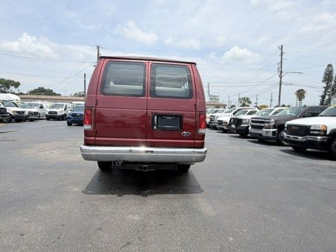 Used 1998 Ford E-350 and Econoline 350 XLT RWD image 6