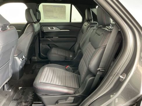 New 2026 Ford Explorer ST-Line AWD/4WD image 30