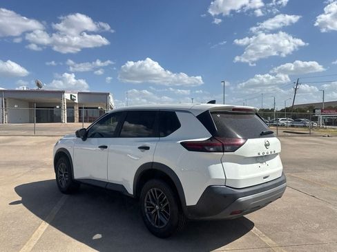 Certified 2023 Nissan Rogue S FWD image 17