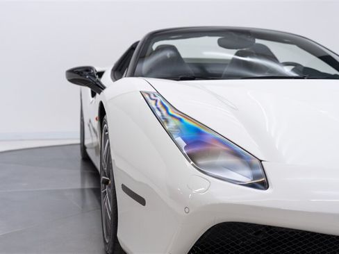 Used 2017 Ferrari 488 Spider RWD image 22