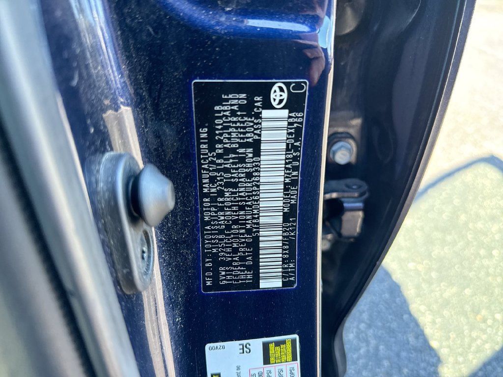 Used 2025 Toyota Corolla LE FWD image 27