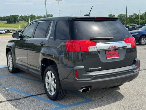 Used 2017 GMC Terrain SLE FWD image 8