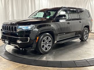 Used 2024 Jeep Wagoneer L Series II w/ Flexible Seating Group AWD/4WD video 1