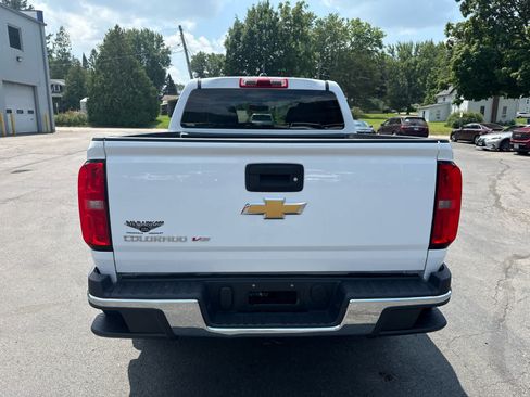 Used 2017 Chevrolet Colorado W/T w/ WT Convenience Package AWD/4WD image 4