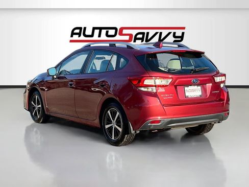 Used 2019 Subaru Impreza 2.0i Premium image 5