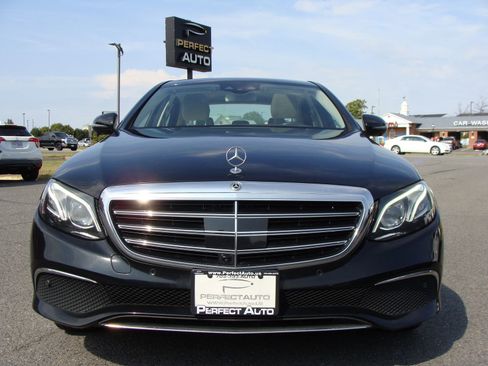 Used 2018 Mercedes-Benz E 300 E 300 image 2