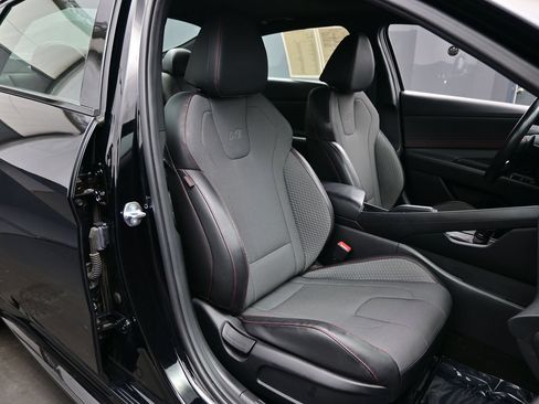 Certified 2025 Hyundai Elantra N Line FWD image 14