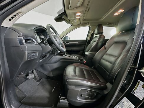 Used 2025 MAZDA CX-5 AWD 2.5 S w/ Preferred Package image 13
