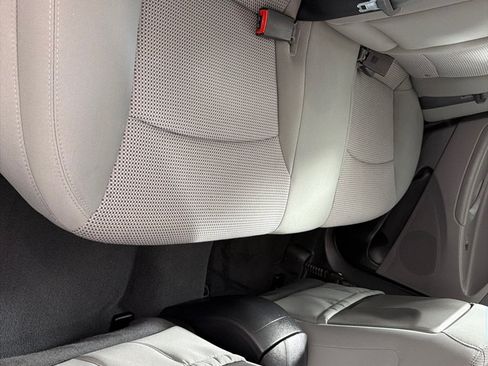 Used 2011 Hyundai Sonata GLS FWD image 20