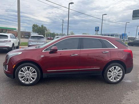 Used 2017 Cadillac XT5 Premium Luxury AWD/4WD image 2