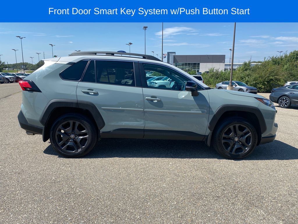 Used 2022 Toyota RAV4 Adventure w/ Convenience Package AWD/4WD image 7