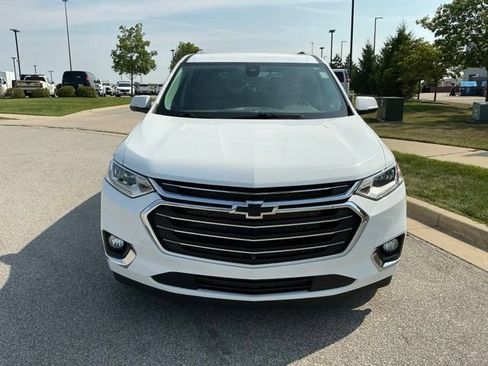 Used 2021 Chevrolet Traverse Premier FWD image 9