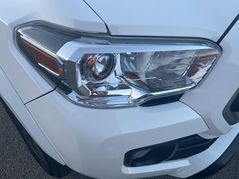Used 2023 Toyota Tacoma SR5 image 34