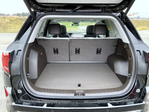 New 2026 GMC Terrain Denali image 21