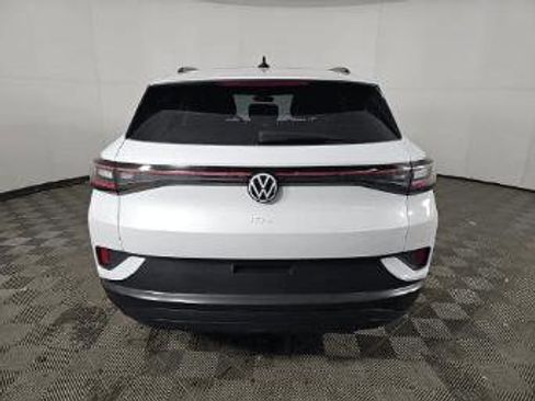 Used 2023 Volkswagen ID.4 Pro S AWD/4WD image 8