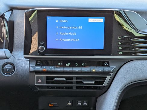 Certified 2025 Toyota Camry LE image 27