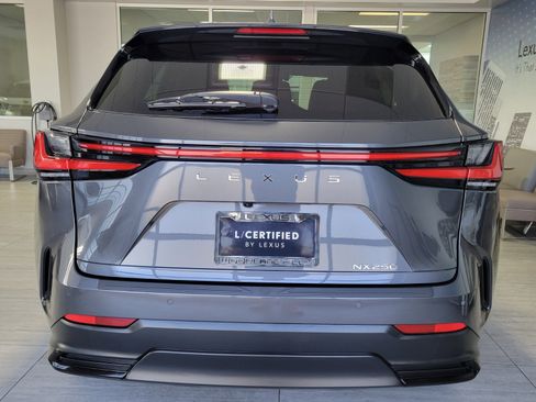 Used 2024 Lexus NX 250 FWD w/ Premium Package image 4