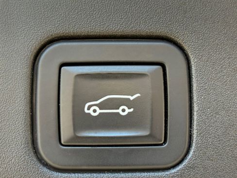 Used 2019 Cadillac XT5 Luxury image 10