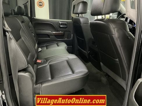 Used 2018 GMC Sierra 1500 SLT AWD/4WD image 32