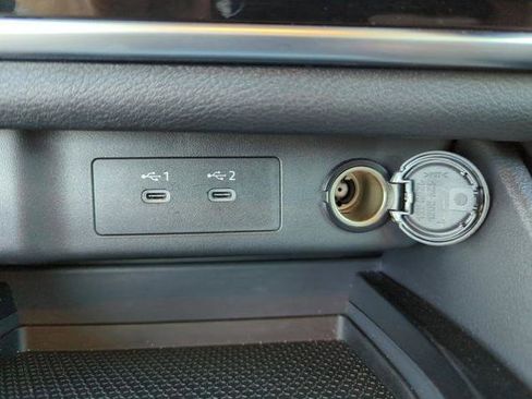 Certified 2025 Nissan Rogue S image 26