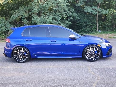 Used 2024 Volkswagen Golf R AWD/4WD image 6