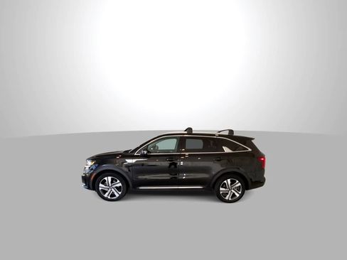 Used 2022 Kia Sorento SX w/ Panoramic Sunroof Package AWD/4WD image 5