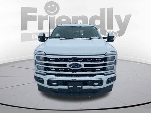 Used 2023 Ford F250 Lariat w/ Chrome Package image 2