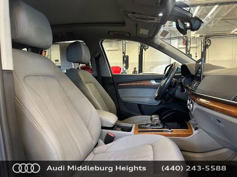 Used 2023 Audi Q5 2.0T Premium Plus AWD/4WD image 12