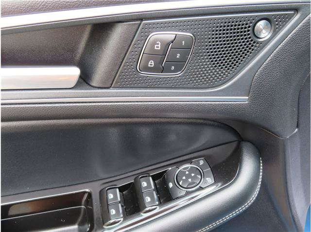 Used 2019 Ford Edge ST w/ Equipment Group 401A AWD/4WD image 12