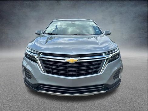 Used 2024 Chevrolet Equinox LT FWD image 2